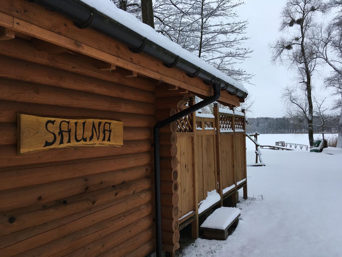 Stajnia Sarnowek Nad Jeziorem Rozany Bed & Breakfast Rozajny Wielkie Екстериор снимка